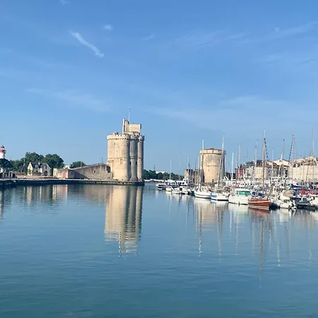 Apartmán Joli Lumineux- - Port Historique *