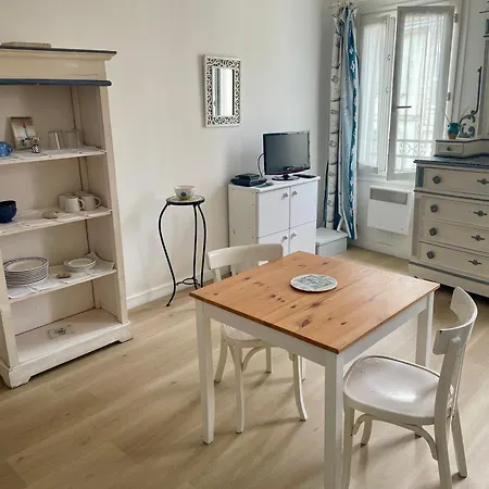 Joli Lumineux- - Port Historique *